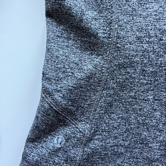 lululemon athletica Define Jacket Luon -Size 2 - Picture 10 of 13